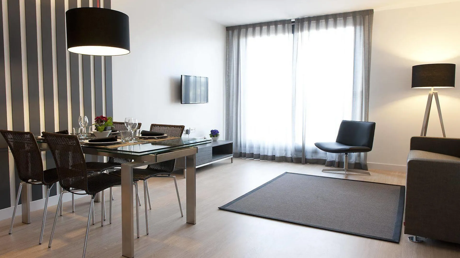 Mh Apartments Barcelona Spanien