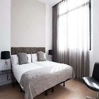 Mh Apartments Barcelona 0*,